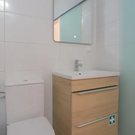 Mar Apartment *